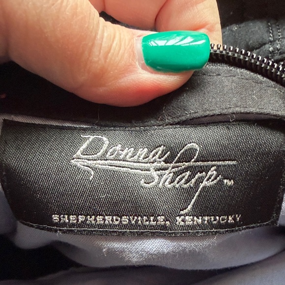 Donna Sharp Black & White Quilted Patchwork Tote Bag - Picture 4 of 10